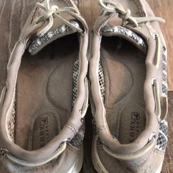 Used Sperrys - Picture 7 of 8